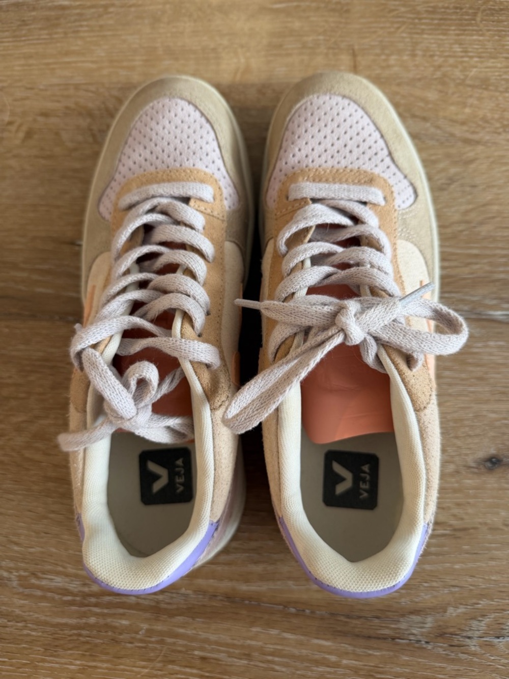 V-10 SUEDE MULTICO Pastel Suede Women's Casual Sneakers Size 7/38 - Picture 3 of 4